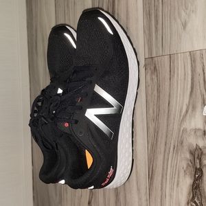 New Balance fresh foam tennis shoe